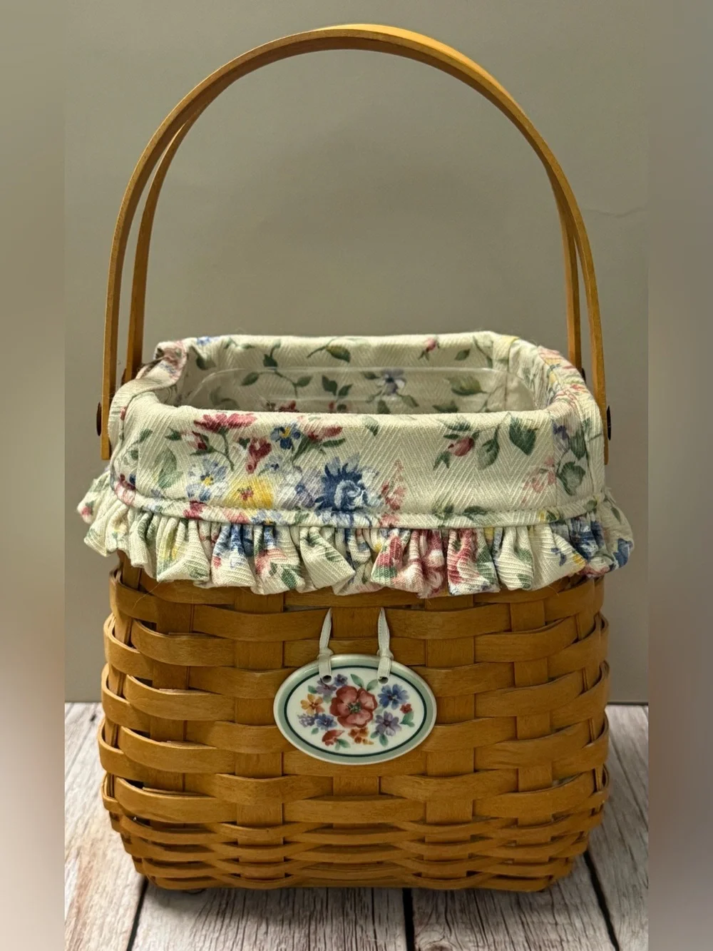 2002 Longaberger Tote Basket Combo Spring Floral Fabric Liner & Charm +Protector